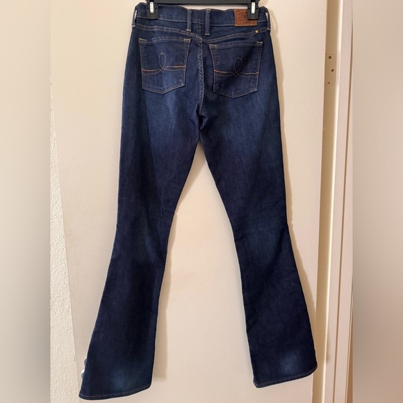 LUCKY BRAND Sofia Boot Women’s Zip Up 5 Pocket Distressed Blue Jeans Size 2/26 - Picture 2 of 8